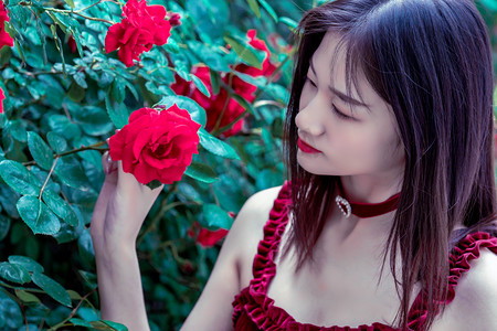 5名少年开“老头乐”上路 家长们务必上心